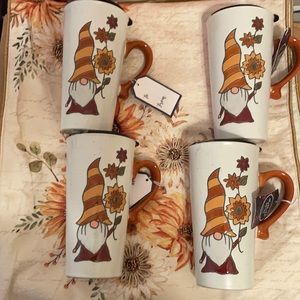 NWT Sheffield Home Gnome sunflower tall ceramic mugs w/ lids set of 4